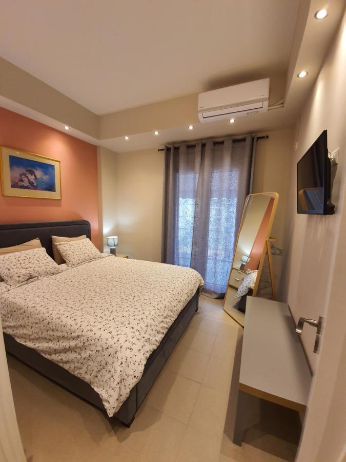 Appartement Lukas-2 B/R Luxurious Flat With Veranda à Athènes Extérieur photo