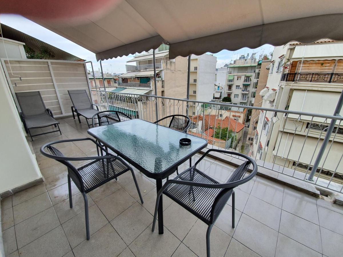 Appartement Lukas-2 B/R Luxurious Flat With Veranda à Athènes Extérieur photo