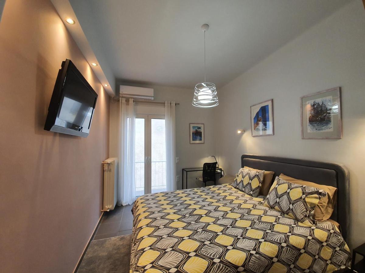 Appartement Lukas-2 B/R Luxurious Flat With Veranda à Athènes Extérieur photo